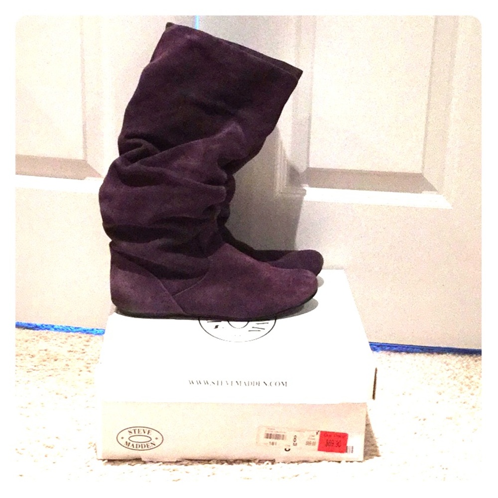 Purple leather suede boots